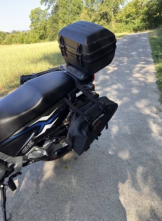 Enduro: BMW f650 gs – D'occasion à Cousset par deb_9rff 3