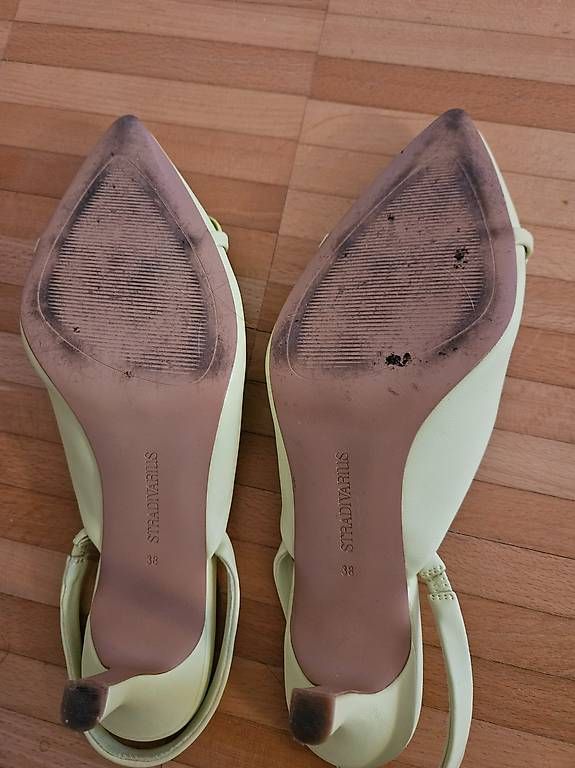 Stradivarius Scarpe da donna: Stradivarius grüne pumps – Usato da Frauenfeld venduto da Jewells-Child 2