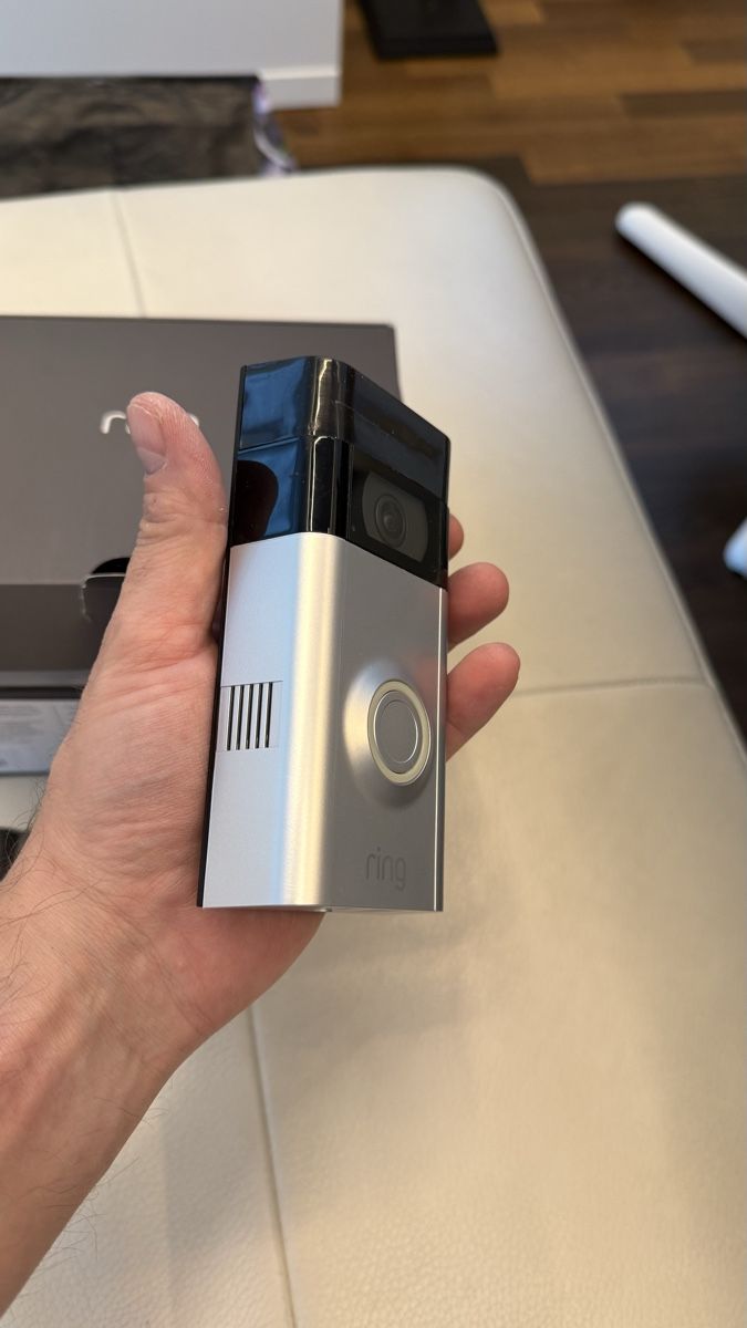 Videocamere: Ring Video Doorbell 2 - Komplett! – Usato da Oetwil am See venduto da Bigrico 3