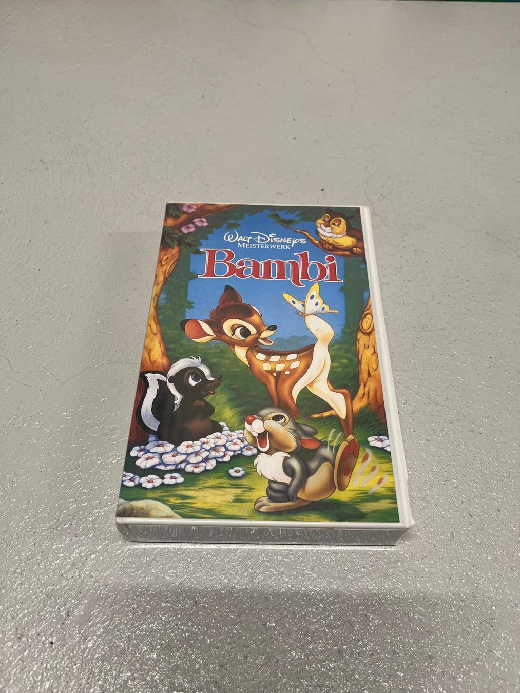Alle VHS: Bambi VHS Kassette – Gebraucht aus Seftigen von cha_h7jt