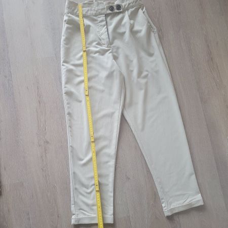 NILE - trendige, beige Sommehose, Gr. S (36/38)