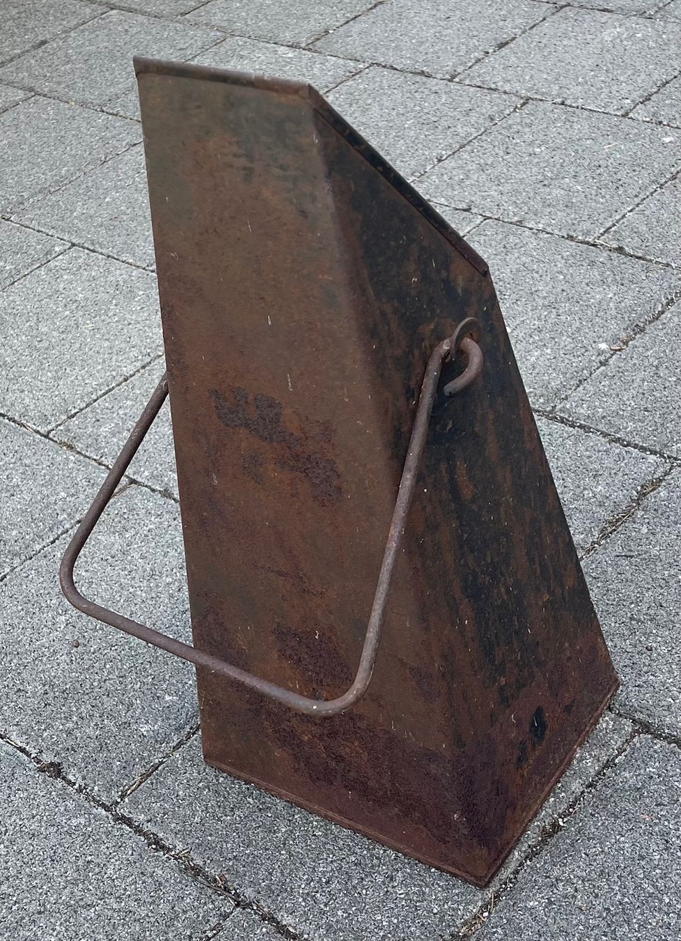 Altro per la casa: Kohlekessel, antik – Usato da Burgdorf venduto da Bsb7 2