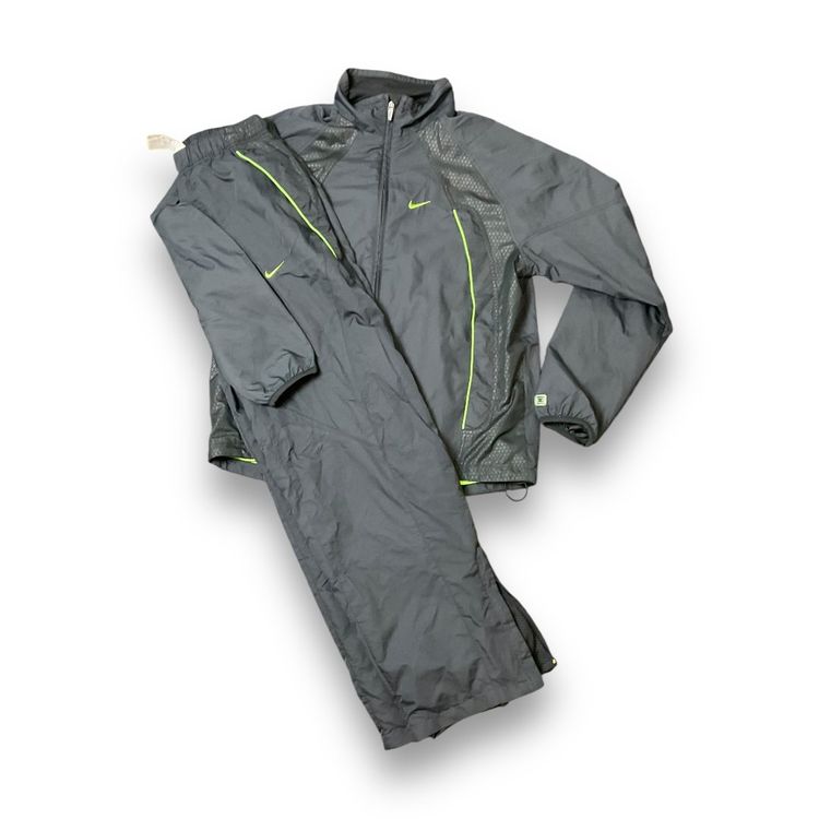 Nike shox tracksuit sales