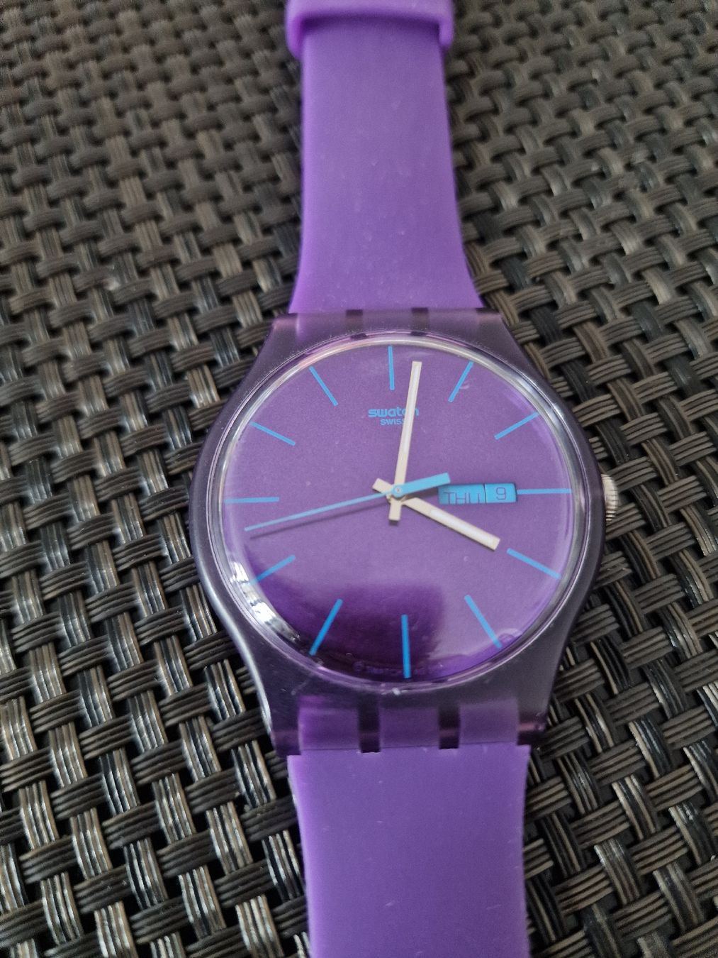 Swatch Orologi: Swatch Damenuhr – Usato da Lausen venduto da Joli-80 1