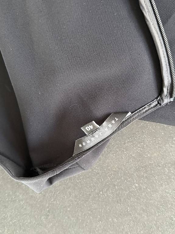 Kleider: Tara Jarmon Kleid  Gr. 38  – Gebraucht aus Steinhausen von deikoon 3