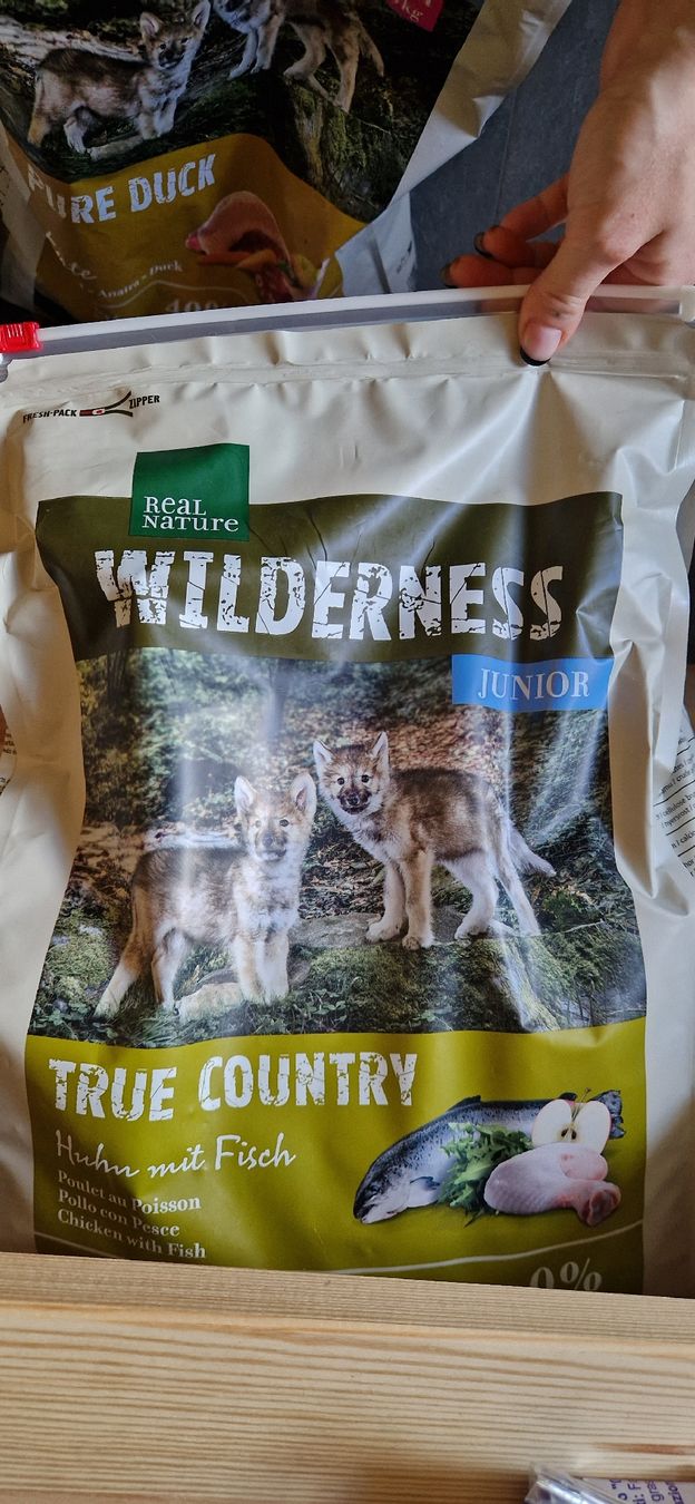 Mangimi: croquettes chiot wilderness – Nuovo e nell'imballaggio originale da Sembrancher venduto da cha_xq6s
