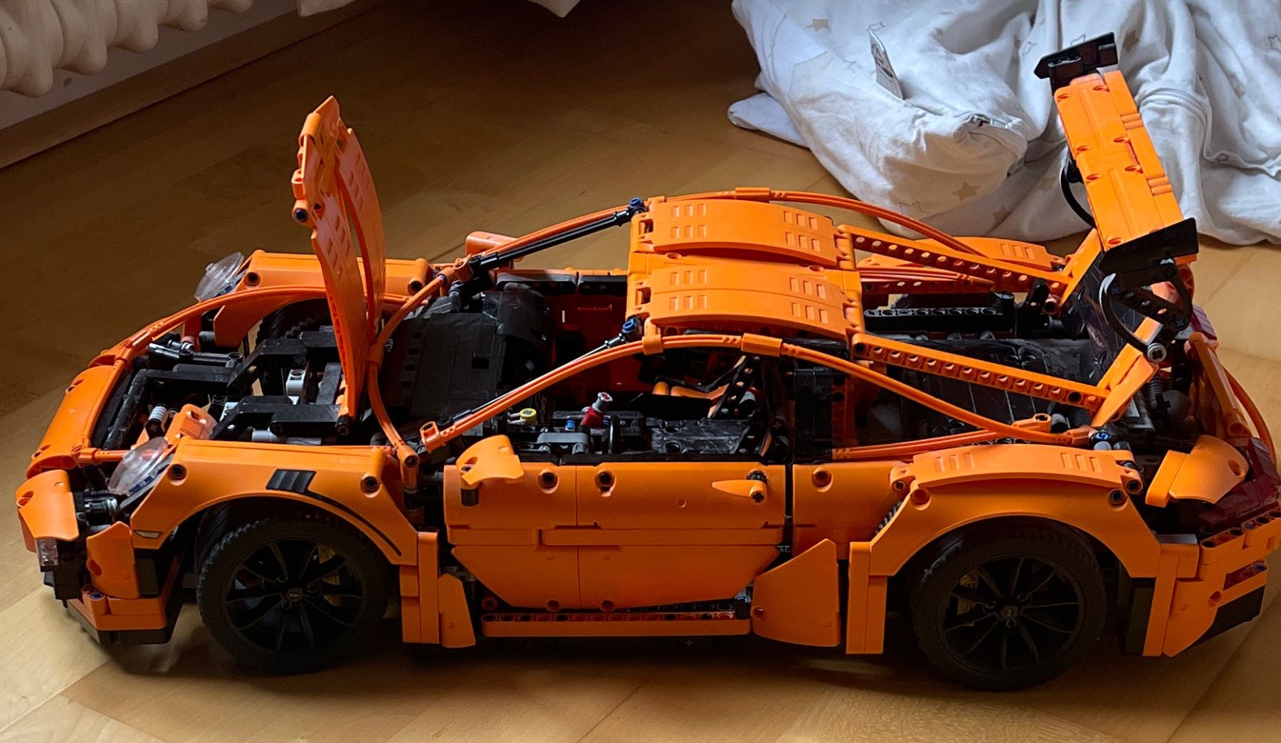 Lego Kit di costruzioni: Lego Porsche GT3 RS 42056 – Usato da Wetzikon ZH venduto da Dosch90 2