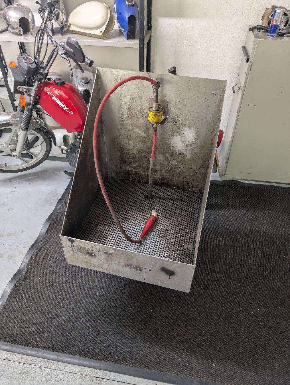 Alle Maschinen: Kleinteilereiniger  – Gebraucht aus Mellingen von Mech-Service