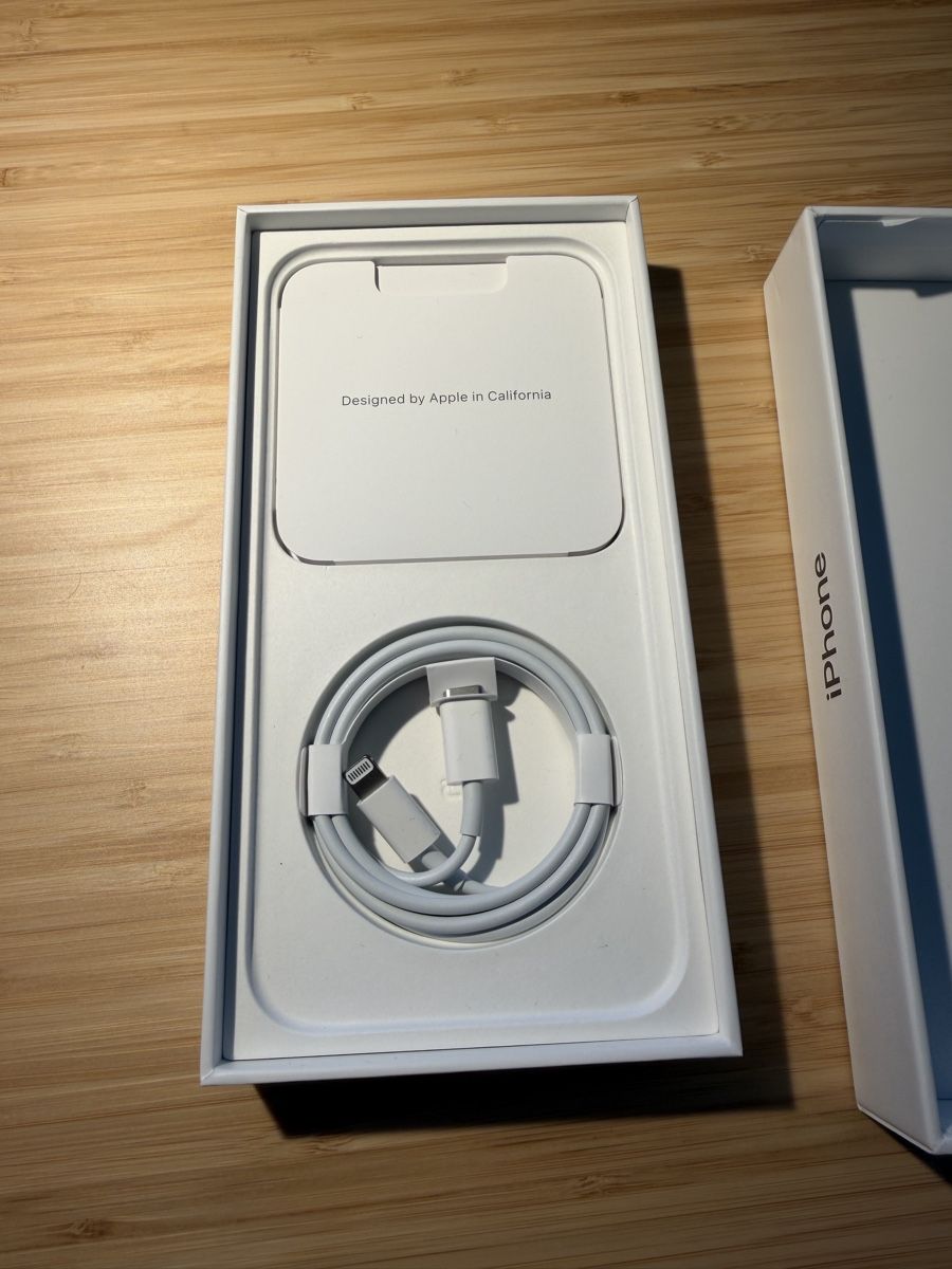 Apple Telefoni cellulari / Smartphones: iPhone 14 Pro Max 1TB – Usato da Bassersdorf venduto da Trampolin8634 2