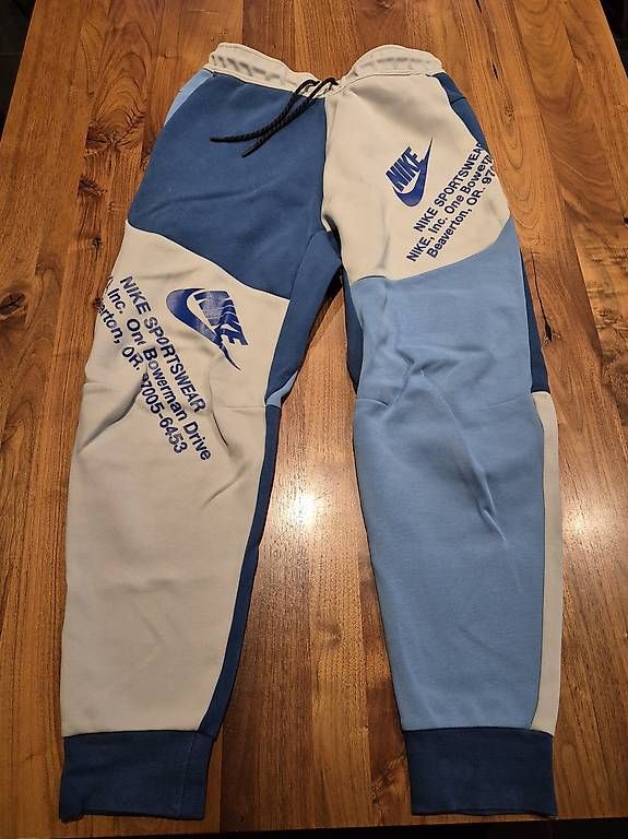 Nike Pantaloni: Nike Tech Trainerhosen in Grösse M – Usato da Rubigen venduto da puma1975