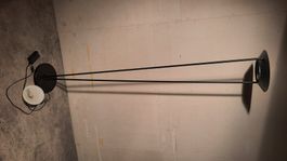 Stehlampe Design Metall schwarz matt zum Dimmen