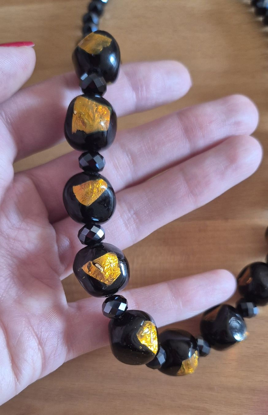 Catenine: Collier en perles noires et dorées – Usato da Cheseaux-sur-Lausanne venduto da Nono031 1
