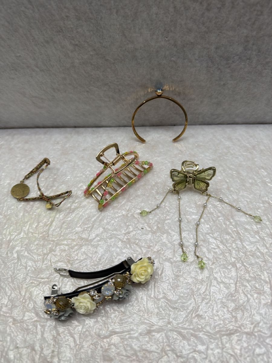 Accessori per capelli: schmuck-Set: Spange, Haarclip usw. – Nuovo (secondo la descrizione) da Rotkreuz venduto da perlengott 1
