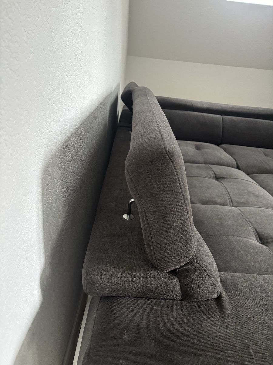Conforama Divani: Ecksofa mit Schlaffunktion & Stauraum , gut erhalten – Usato da Biel/Bienne venduto da nig_j8st 6