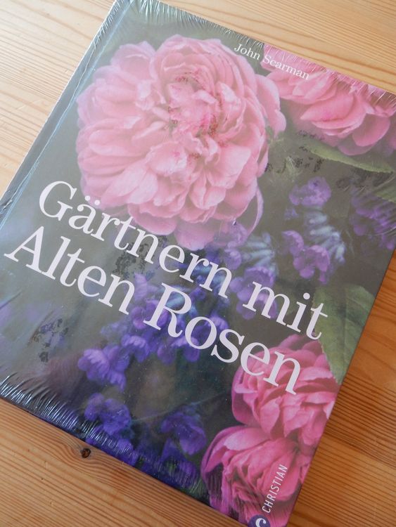 Gartenbuch Gärtnern mit alten Rosen von John Scarman Acheter sur Ricardo