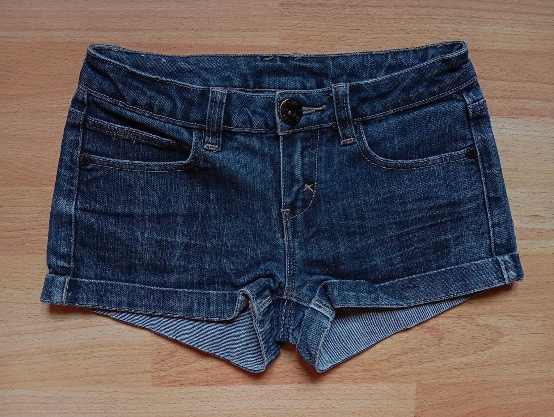 Pantaloni: Jeans Shorts Gr. 146 – Nuovo (secondo la descrizione) da Zeneggen venduto da shemesh_