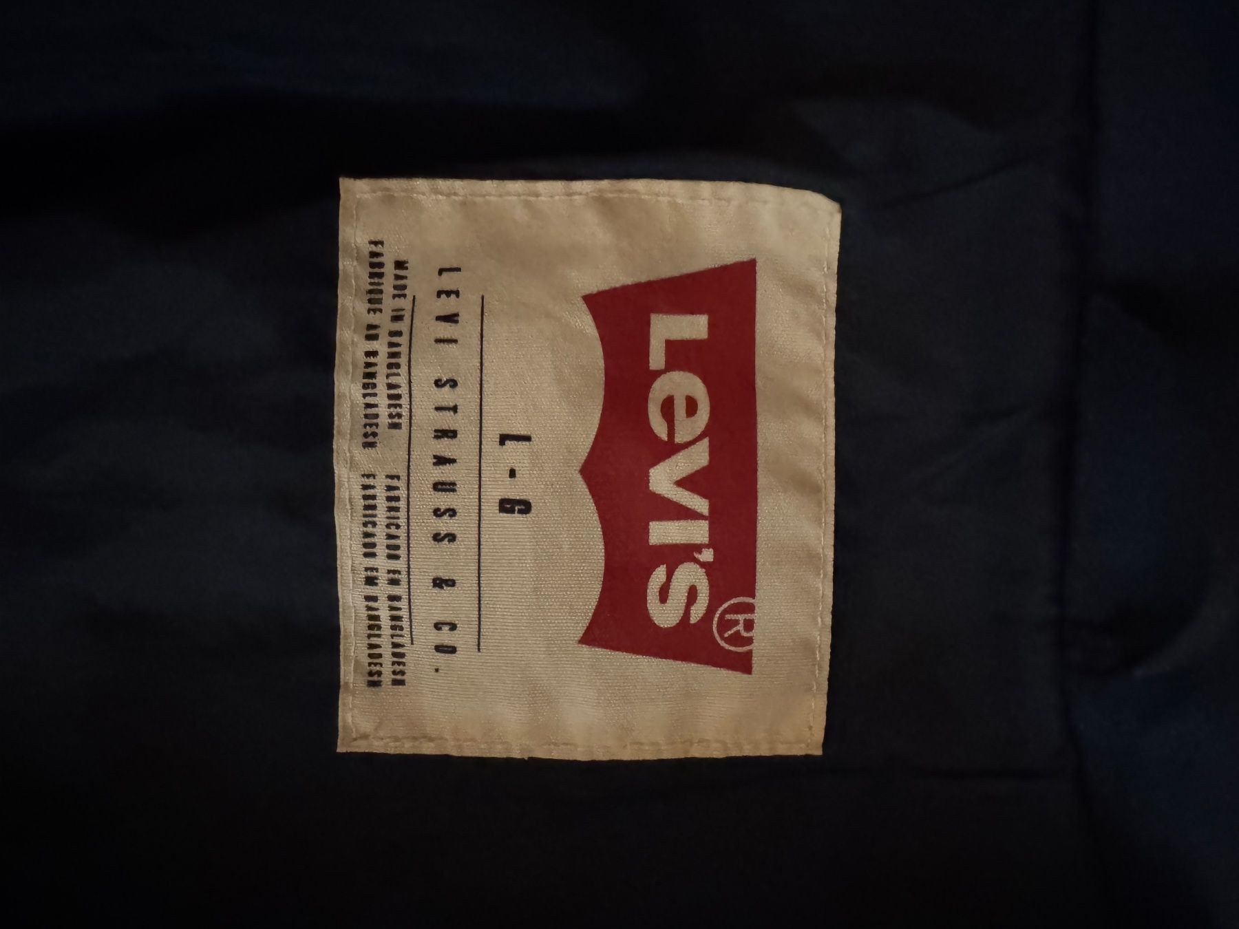 Levi's Vestes: Levis Jacke – D'occasion à Sornard (Nendaz) par ost_5x8f 2