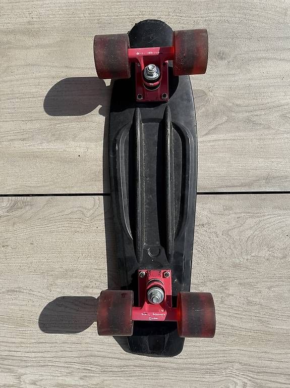 Skateboards: Skate  – Gebraucht aus Jouxtens-Mézery von mat_yy9b 1