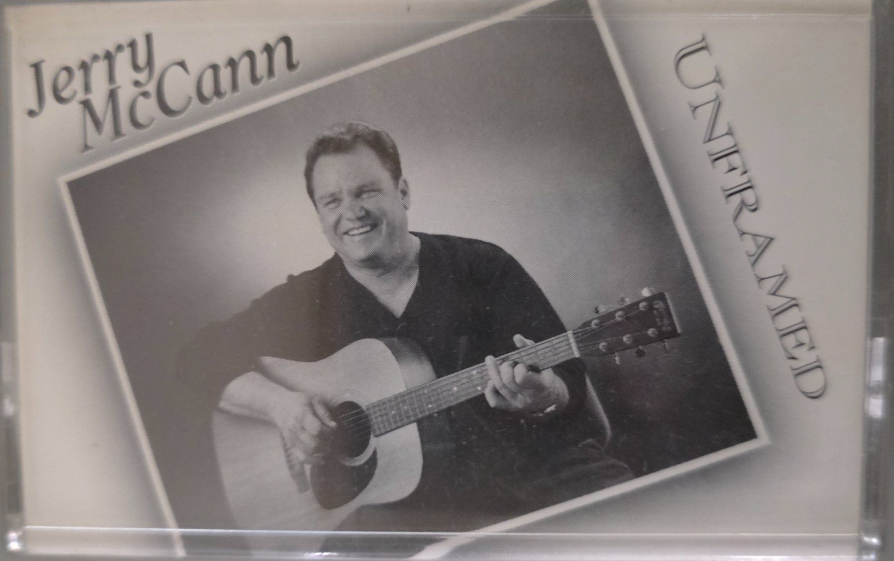Musicassette: Jerry McCann MC – Unframed – Usato da Root venduto da atelier22