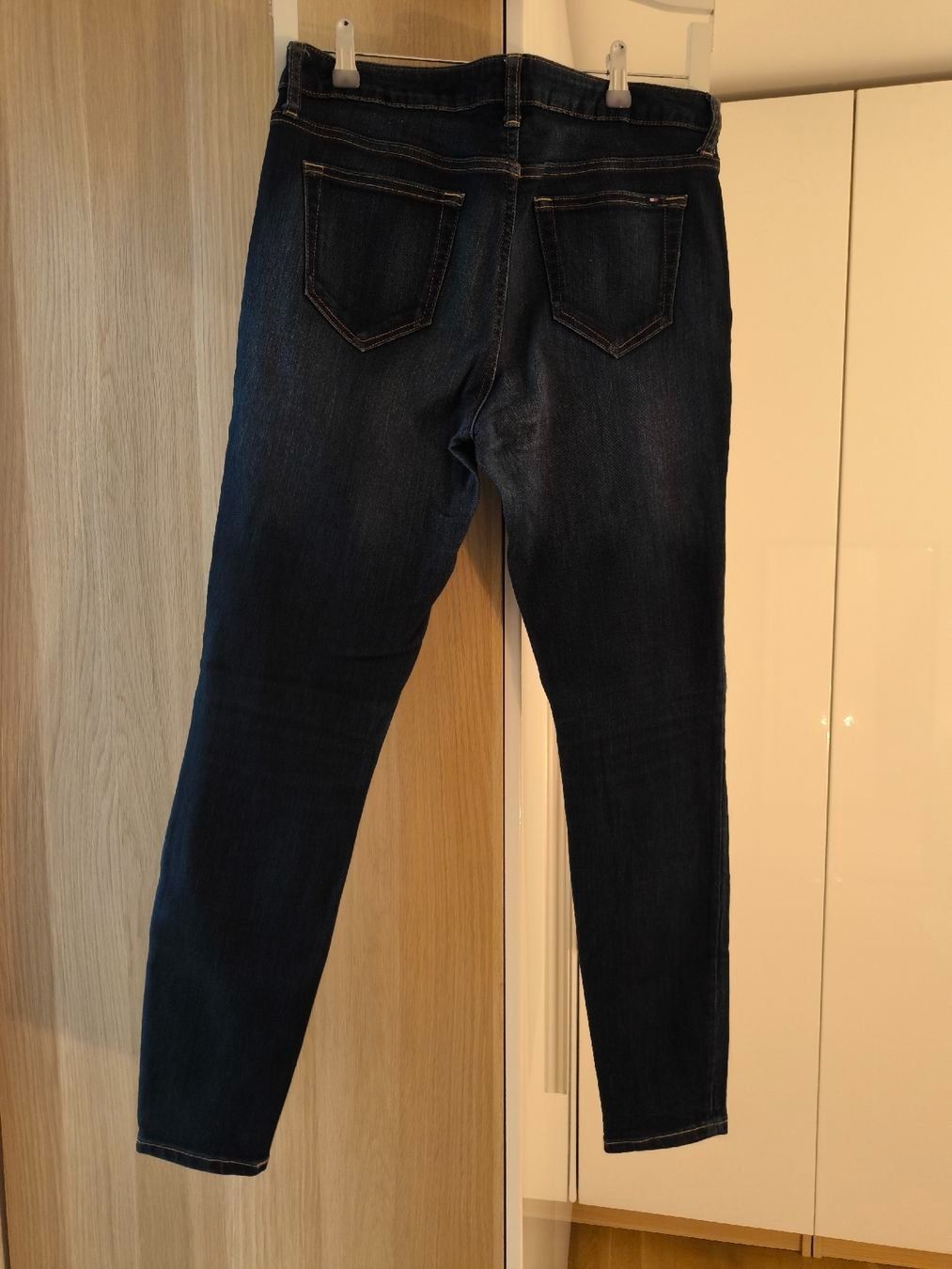 Tommy Hilfiger Jeans: Tommy Hilfiger Leggings, Gr. 40, blau – Usato da Aarburg venduto da saluvava 3