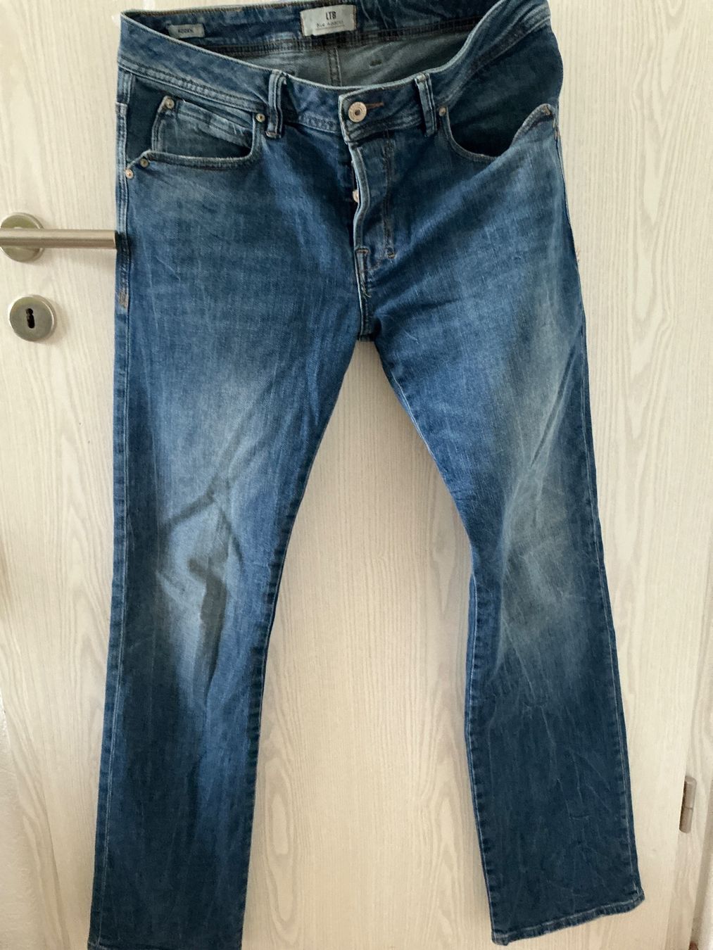 Jeans: Jeans Roden de LTB – Usato da Safnern venduto da Dufferin70