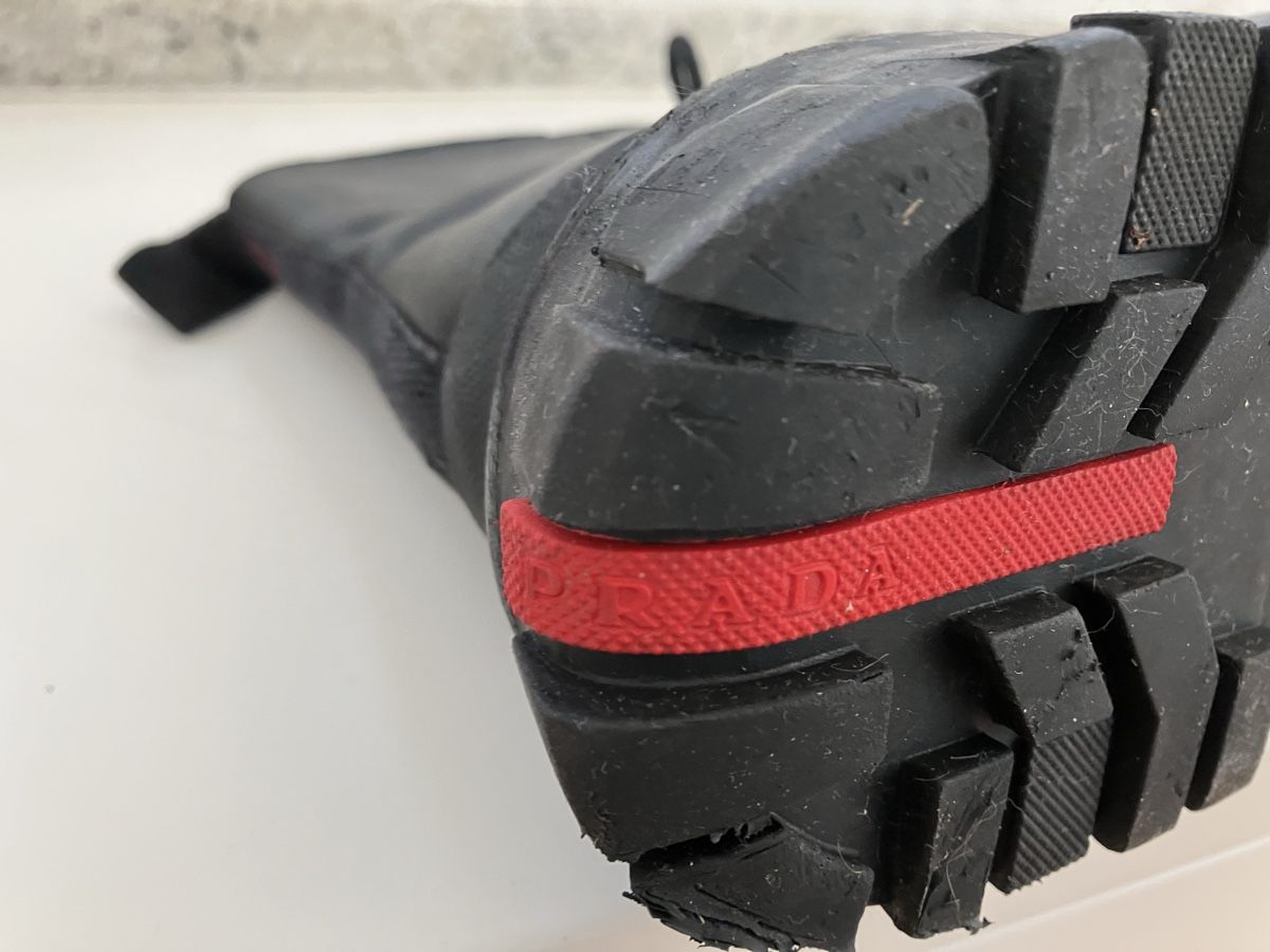 Prada Chaussures femmes: Prada Stiefel – D'occasion à losone par china06 1
