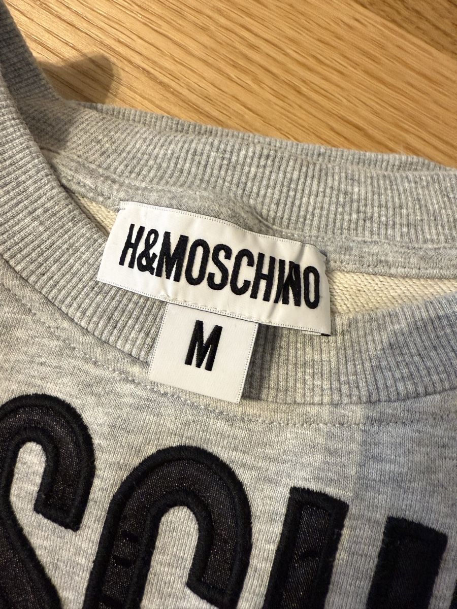 Moschino Pulls & Sweat-shirts: H&M Moschino Pullover M – D'occasion à Horn par JCGA 1