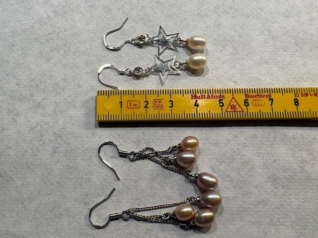 Orecchini pendenti & Orecchini a lobo: Set à 2 Stück Ohrringe mit Süsswasserperlen, neu – Nuovo (secondo la descrizione) da Gossau/ZH venduto da amazonas66 3