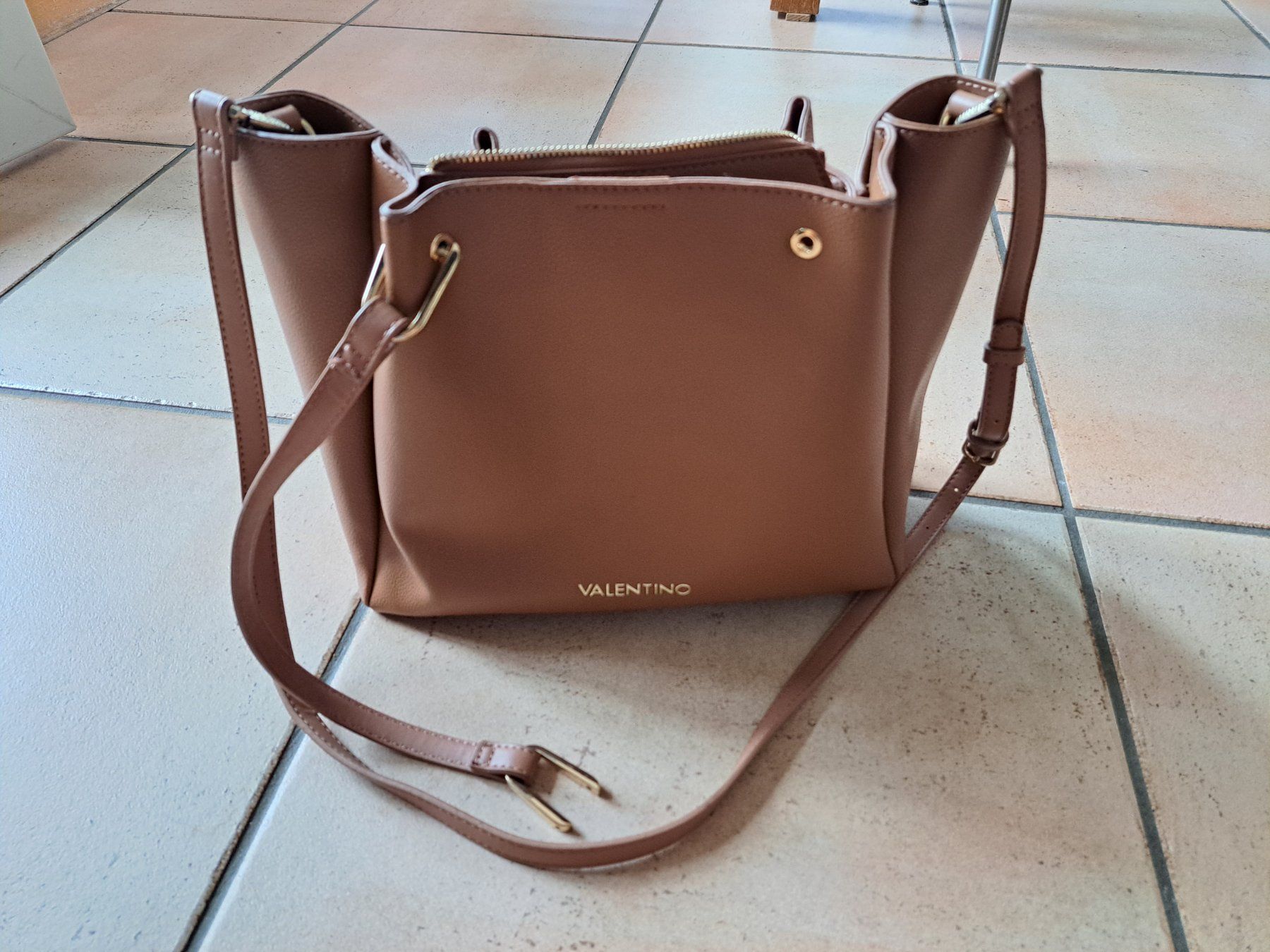 Valentino Borse da donna: Tasche von Valentino – Usato da Neuhausen venduto da carmen_jill