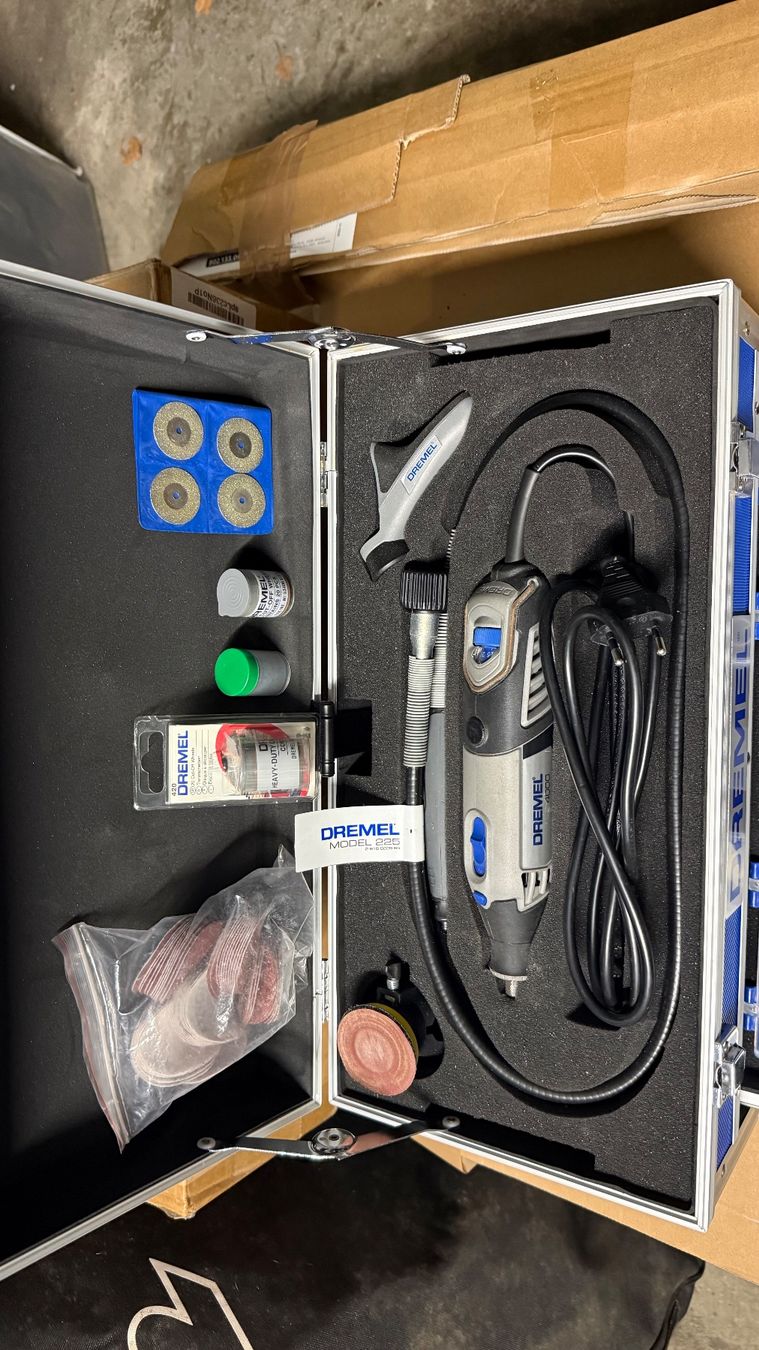 Dremel Tutti gli attrezzi: Dremel 300 im Koffer "Neuwertig" – Nuovo (secondo la descrizione) da Rorschach venduto da SidRot