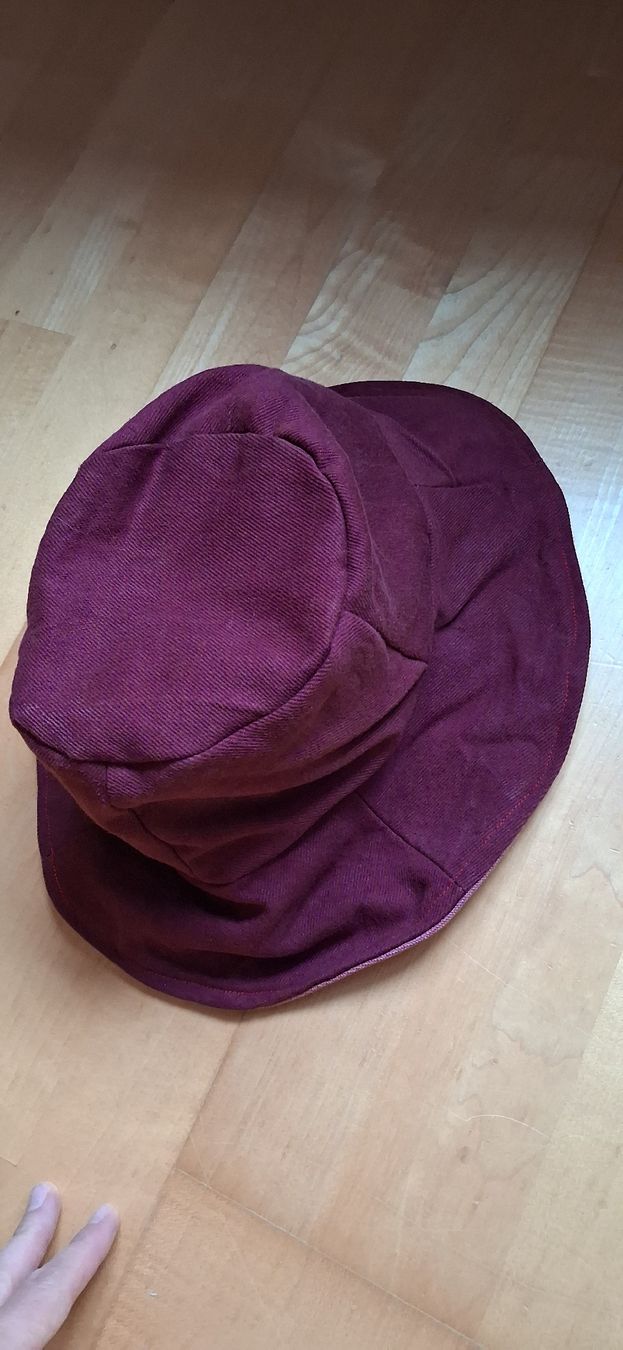 Copricapi, berretti & cappellini: Bucket Hat 58 – Usato da Zunzgen venduto da NiBe99 2