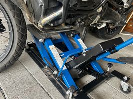 Motorrad Lift