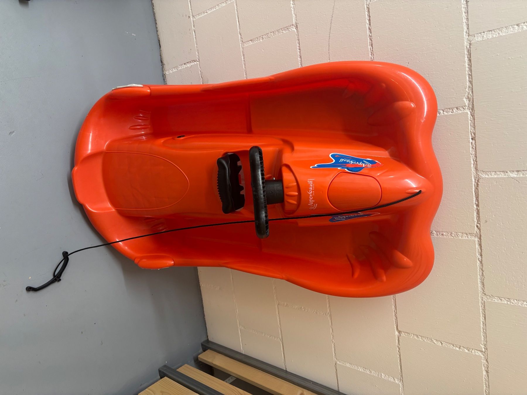 Luge: Schlitten mit Lenkrad – D'occasion à Oberentfelden par Hain_shopp