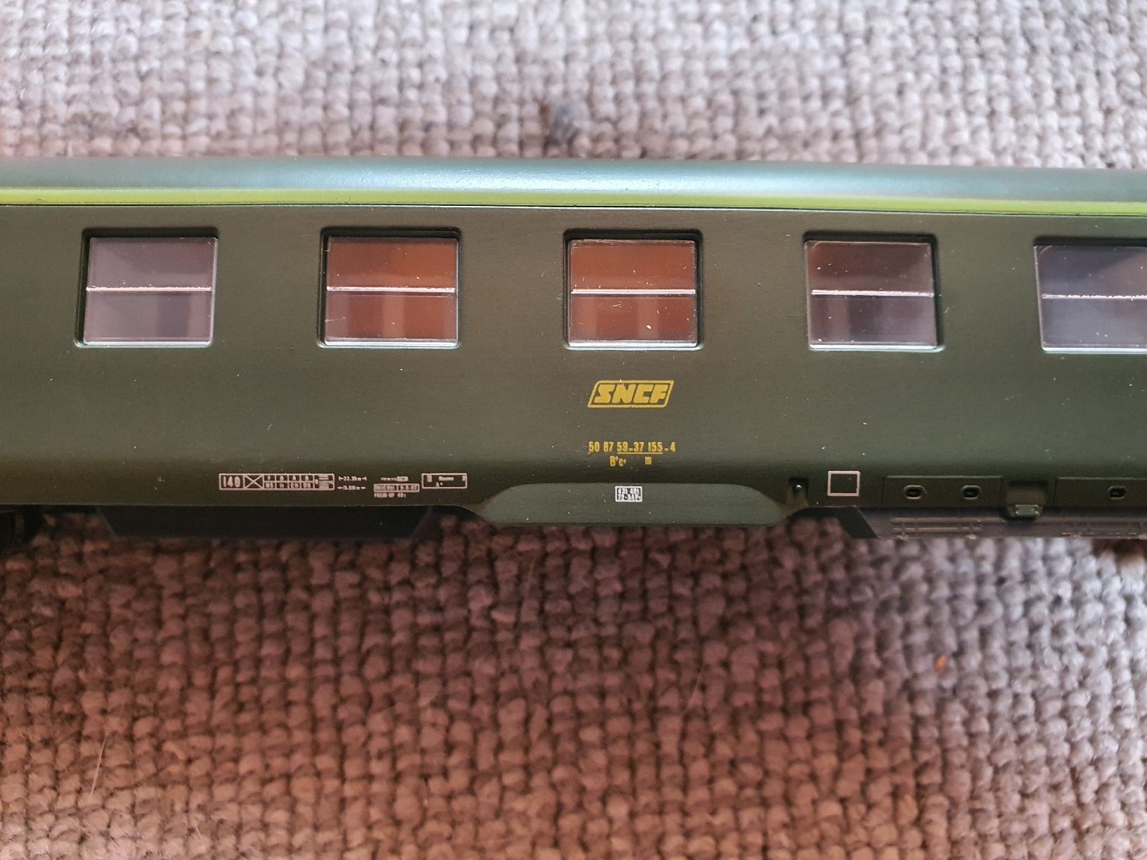 Lima Modellini di ferrovie: Voiture Couchette SNCF – Usato da Lavey-Village venduto da Lofoten93 2