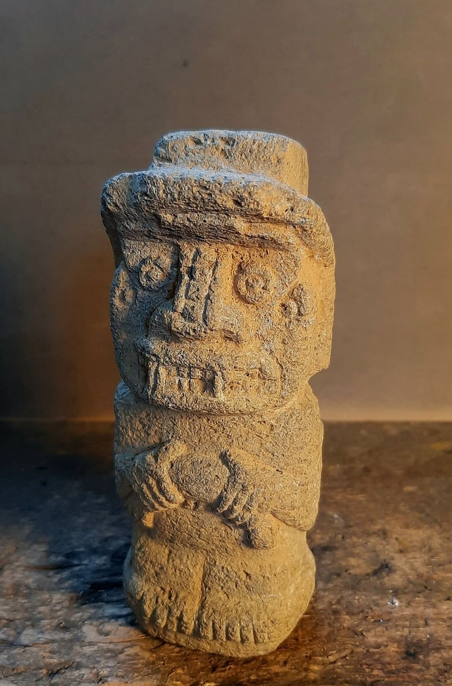 Sculptures & Statues: Alte Stein Skulptur vermutl. Südamerika – D'occasion à Arbon par torso444 1
