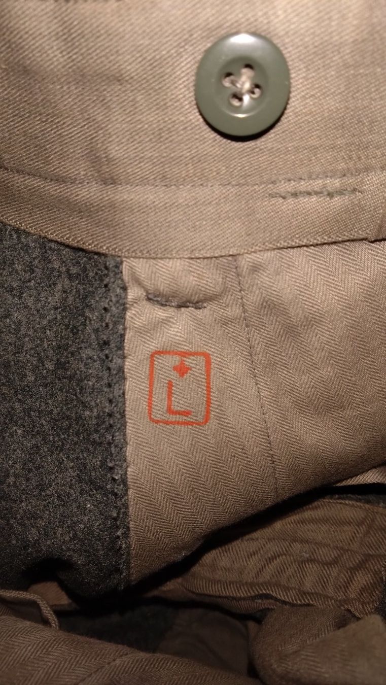 Uniformi: Militäruniform – Usato da Lustdorf venduto da Wymi71 4