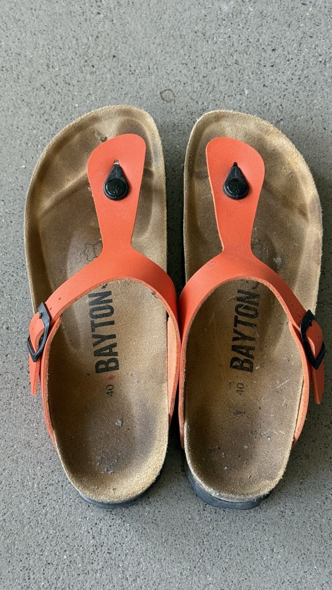 Damenschuhe: Sandalen, Damen, Grösse 40 – Gebraucht aus Luzern von mar_x96f 1