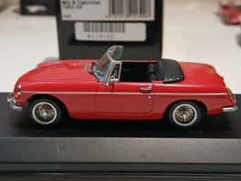 Minichamps 1:43 MG B Cabriolet 1962-1969  Art.N° 430 131032