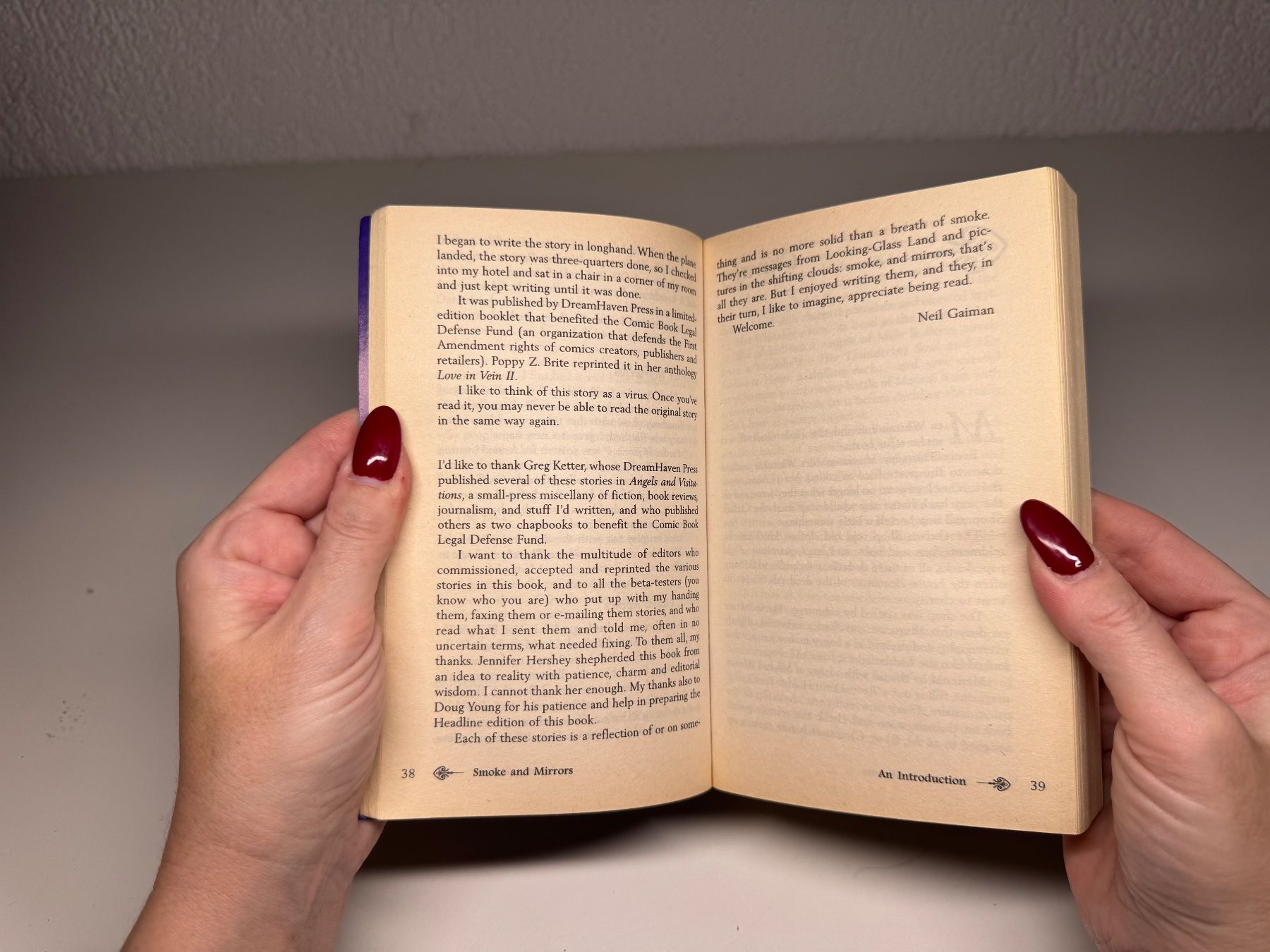 Libri: NOVEL: Neil Gaiman, Smoke and Mirrors – Usato da Grosswangen venduto da English_books 3