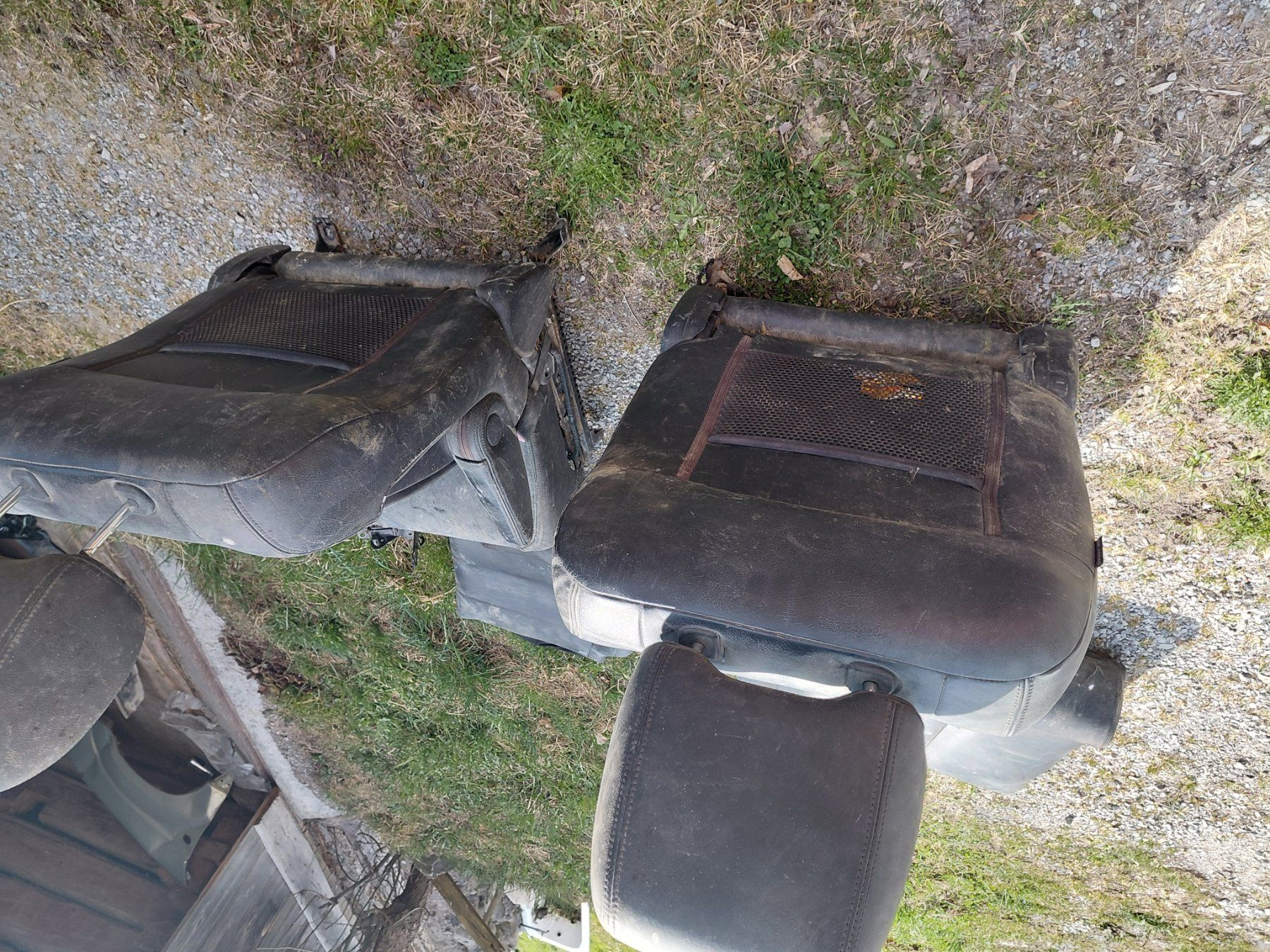 Tutti pezzi di ricambio auto: Sitze subaru forester sg – Difettoso da Engi venduto da mar_2rtw 5