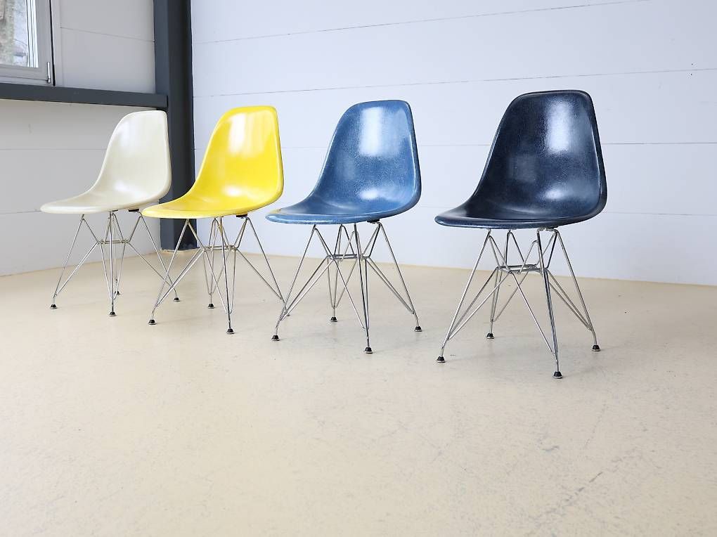 Herman Miller Sedie: Eames Fiberglas Stühle von Hermann Miller, Eiffel Base – Usato da Meinisberg venduto da atelier_TILIJA 2
