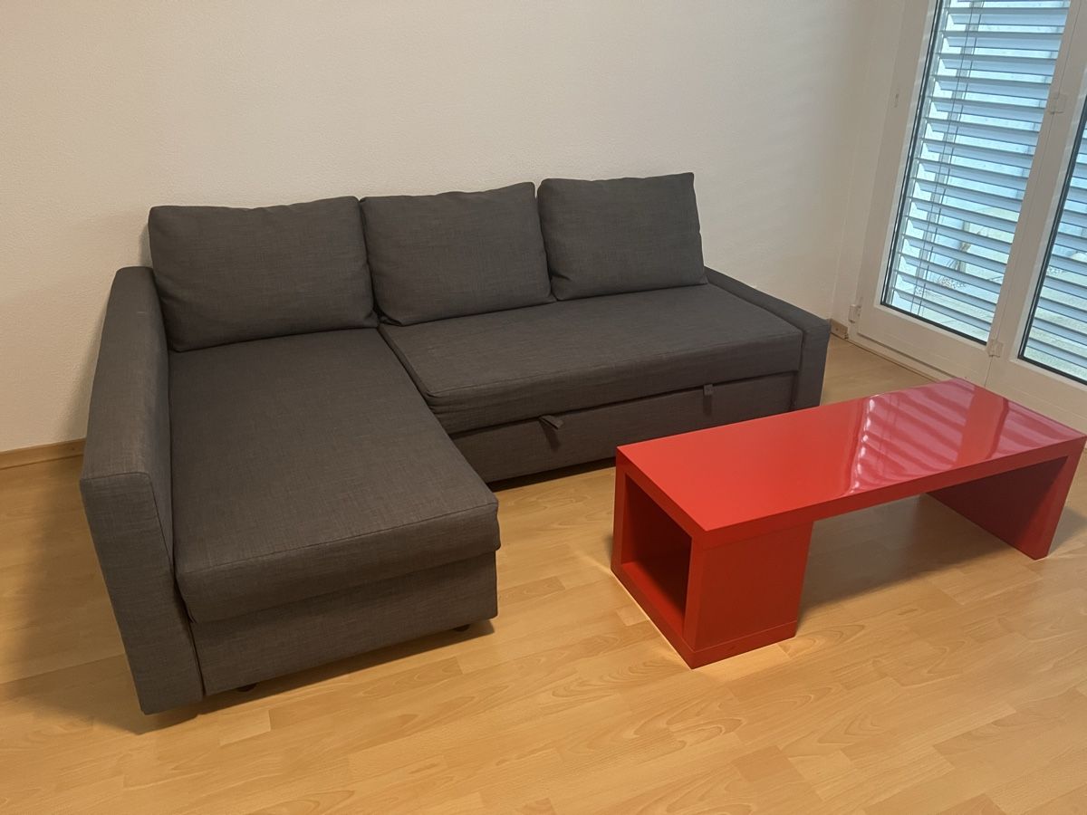 Divani: Cozy Grey Sectional Sofa Bed and table – Nuovo (secondo la descrizione) da Wollerau venduto da ehs_kyz7