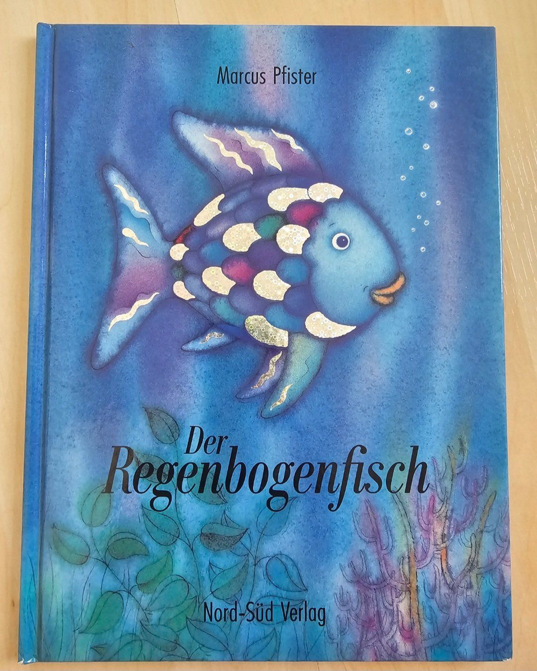 Bücher: Der Regenbogenfisch – Gebraucht aus Balterswil von Dikdik1992