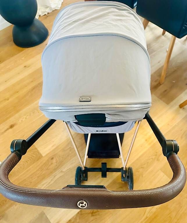 Poussette: Cybex Mios Platinum Kinderwagen  Rosegold / Hellgrau – D'occasion à Küssnacht am Rigi par Allesfischer 3