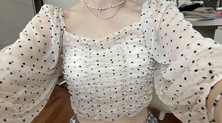Sommerbluse mit Polka dots