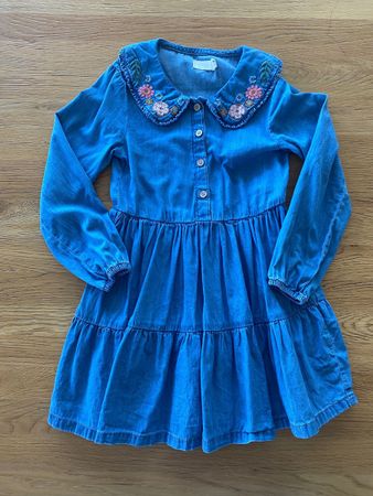 Robe jeans sfera 7-8 ans