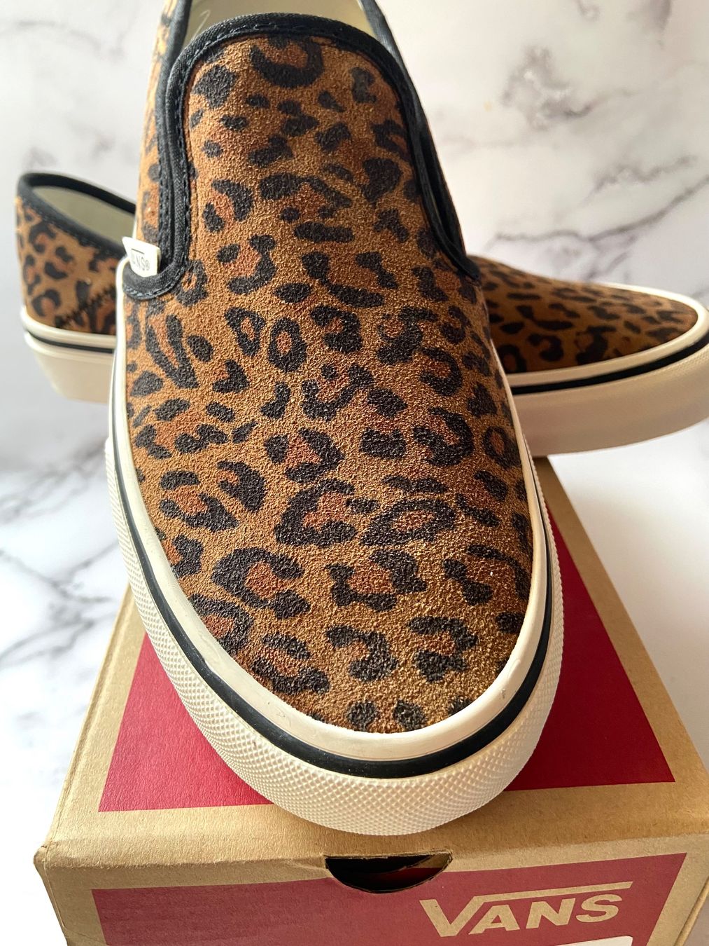 Vans Scarpe da uomo: Vans Leder Leopard Slip On Gr.40,5 Neu – Nuovo e nell'imballaggio originale da Zuerich venduto da Atelier194 1