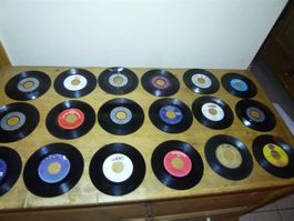 18 Single Vico Torriani Achim Reichel Engelbert Rico Lanza