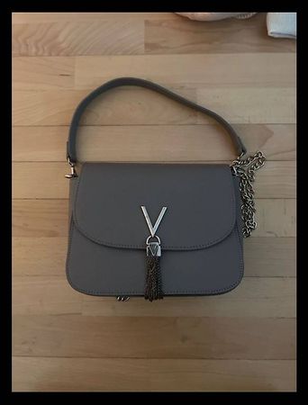 Handtasche