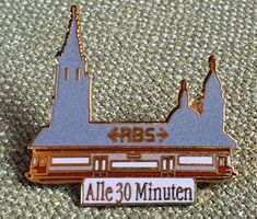 B278 - Pin RBS Alle 30 Minuten Bahn Zug
